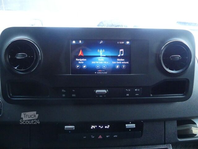 Dobozos furgon Volkswagen Crafter Kasten 35 lang Hochdach LED/NAVI/ACC/KAM