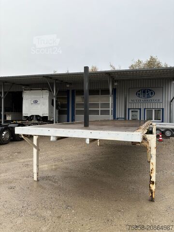 Swap body open Krone Plattform 7,45m mit Steckrungen mittig