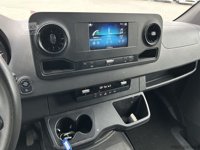 Furgoneta Mercedes-Benz Sprinter 311 2.2 CDI Euro 6D / 137 dkm / L3 H2 ...