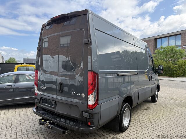 Furgoneta Iveco daily 35C180 3.0hpt 180pk L2H2