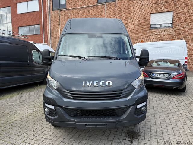 Furgoneta Iveco daily 35C180 3.0hpt 180pk L2H2
