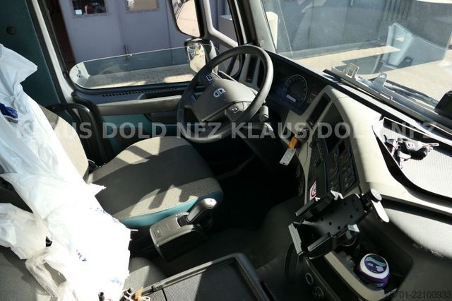 Хладилен камион VOLVO FM 460 Kühlkoffer Unfall Getriebeschaden