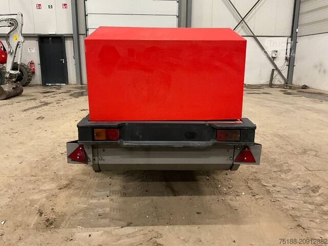 Hladilni kompresor Doosan 7/51