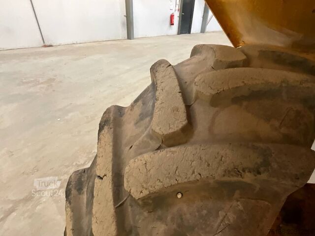 Véhicule à benne Thwaites 6 tonne