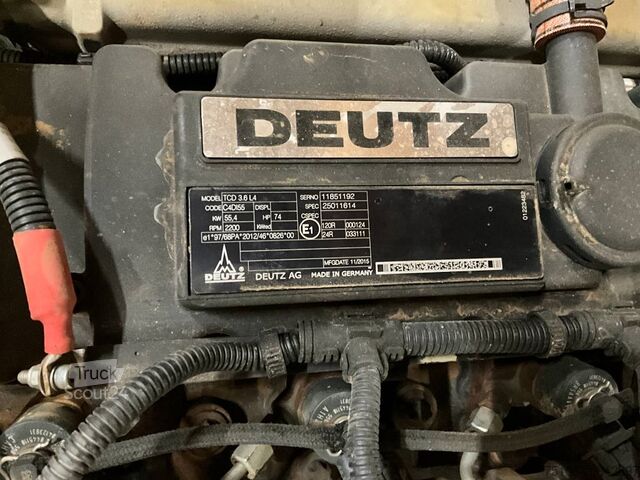 Véhicule à benne Thwaites 6 tonne