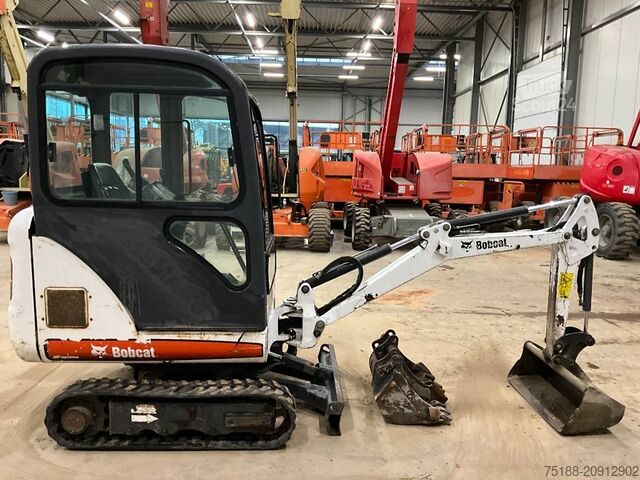 Mini ekskavatör Bobcat 319