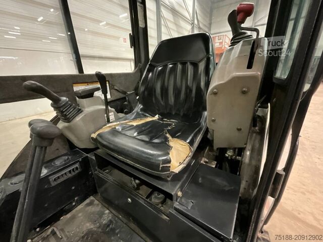 Mini ekskavatör Bobcat 319