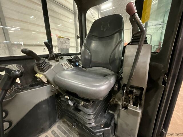 Mini ekskavatör Bobcat E 35 EM