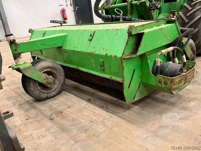 Mini charger Avant 523