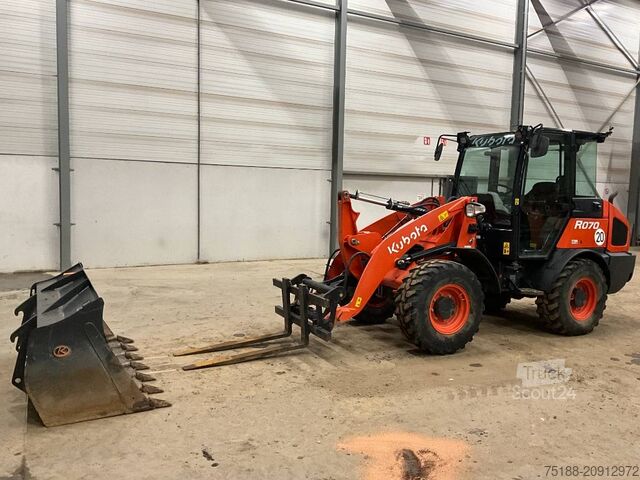 ładowarka Kubota R 070