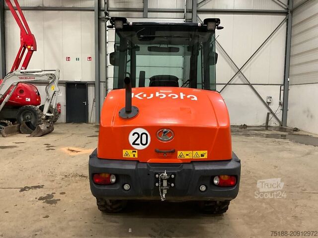 ładowarka Kubota R 070