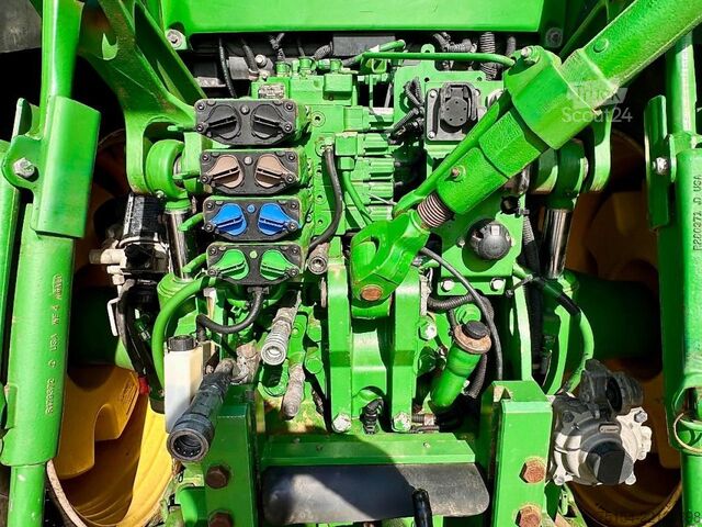 Traktor John Deere 7310R - E23