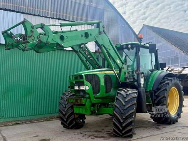Traktor John Deere 6920S + FL