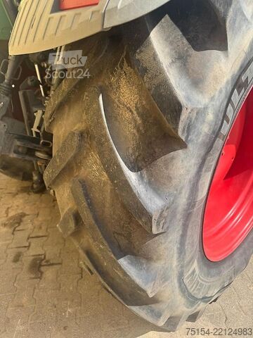 Traktor Fendt 724 Vario SCR Profi Plus