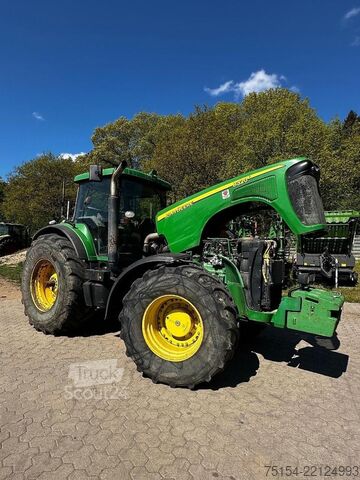 Traktor John Deere 8320 Powershift