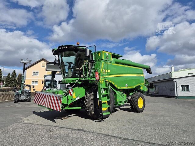 Kombájn John Deere T550 Hillmaster