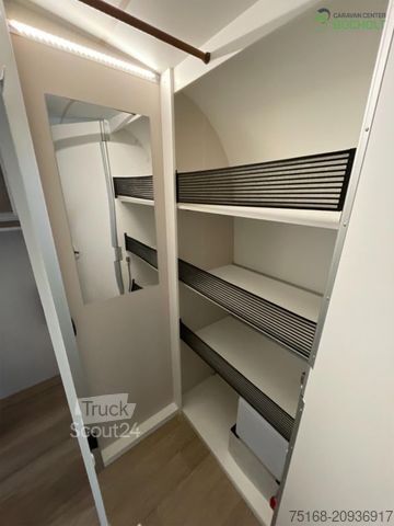 Husvagn HOBBY Beachy 420 Modell 2026