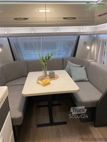 Husvagn HOBBY Excellent 540 WFU Modell 2026