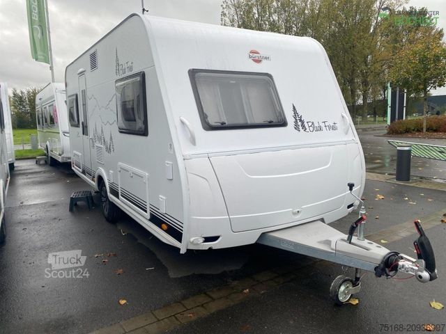 Caravana BÜRSTNER Premio 455 TS 1600 kg / Duschpaket / Black Fores