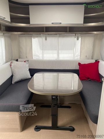Caravana BÜRSTNER Premio 455 TS 1600 kg / Duschpaket / Black Fores