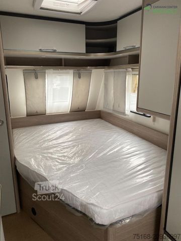 Caravana BÜRSTNER Premio 455 TS 1600 kg / Duschpaket / Black Fores