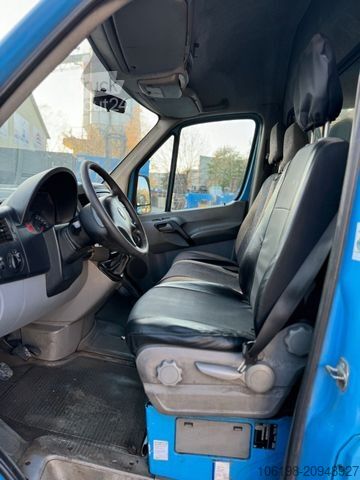 Dodávka s vysokou střechou VOLKSWAGEN Crafter