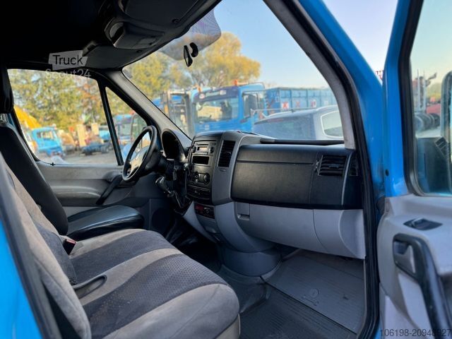 Dodávka s vysokou střechou VOLKSWAGEN Crafter