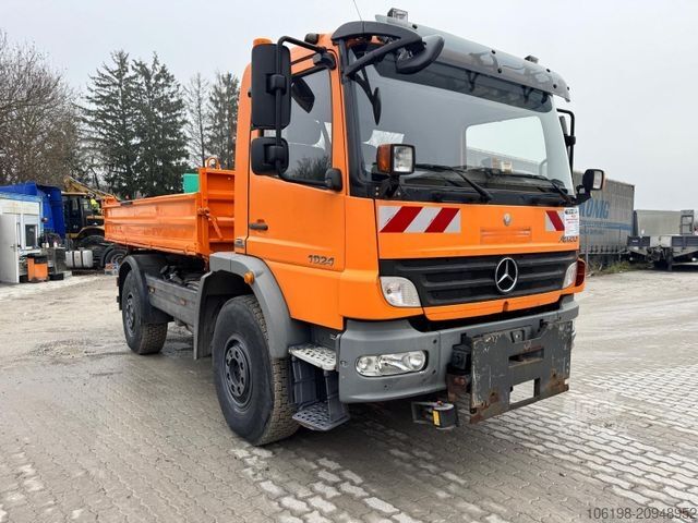 Tovornjak prekucnik MERCEDES-BENZ 1024