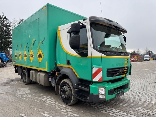 Skříňový nákladní automobil VOLVO FL. 265.