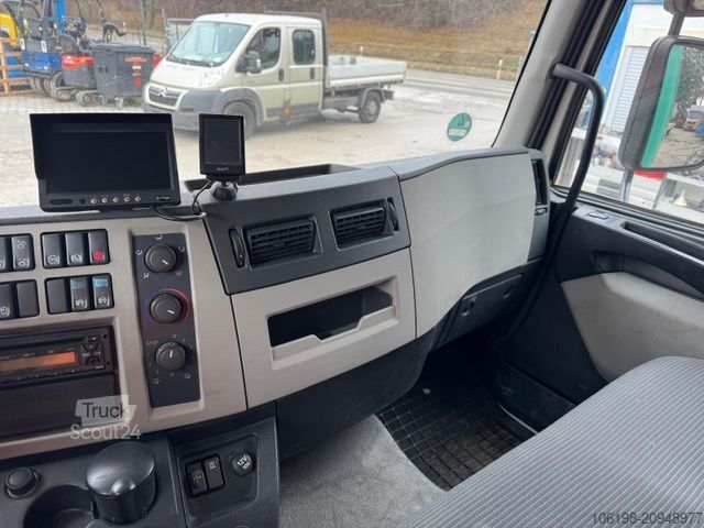 Skříňový nákladní automobil VOLVO FL. 265.
