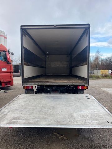 Фургон (вантажний автомобіль) MAN 12 250