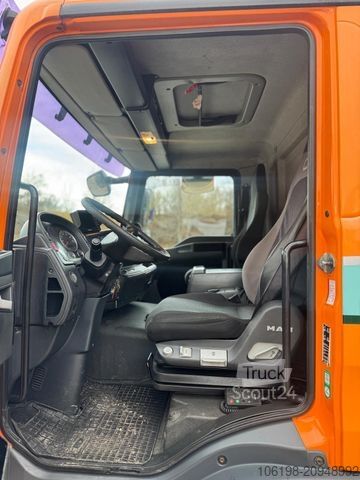 Фургон (вантажний автомобіль) MAN 12 250