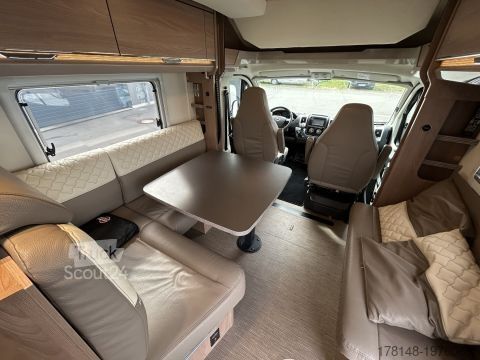 Half-integraal camper Bürstner Ixeo TL 680 G