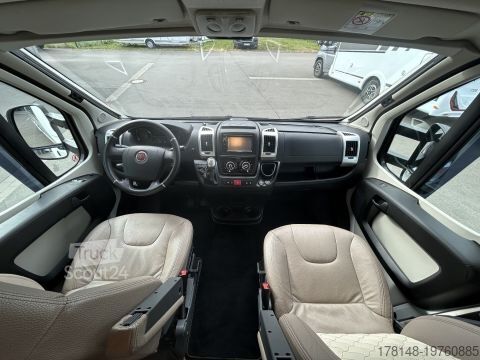 Half-integraal camper Bürstner Ixeo TL 680 G