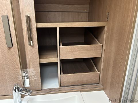 Half-integraal camper Bürstner Ixeo TL 680 G