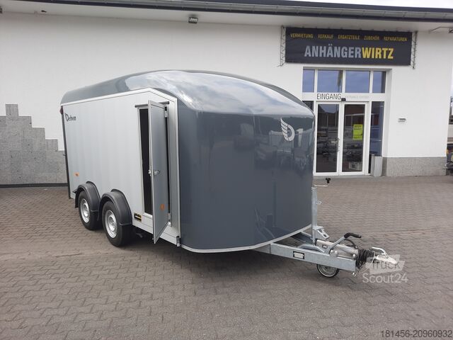 Koferis Cheval Liberté Debon C 800 440x206x206cm aerodynamischer Alukoffer Rampe Seitentür Pullman