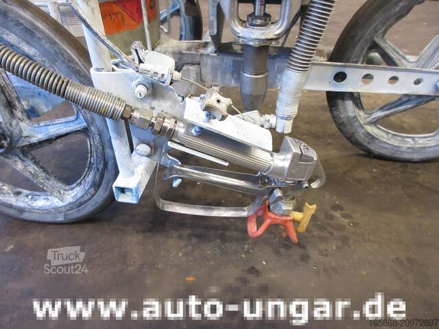 Urządzenie do znakowania Graco Fieldlazer S1000 Sportstätten Markierger