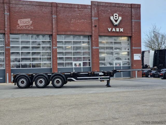 Transporte de contentores CIMC SILVERGREEN Contailer chassis 3 axle - 1x 20FT/2x 20FT/1x 4...