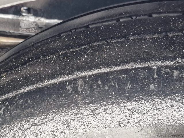 Transporte de contentores CIMC SILVERGREEN Contailer chassis 3 axle - 1x 20FT/2x 20FT/1x 4...