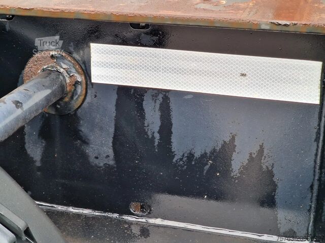 Transporte de contentores CIMC SILVERGREEN Contailer chassis 3 axle - 1x 20FT/2x 20FT/1x 4...