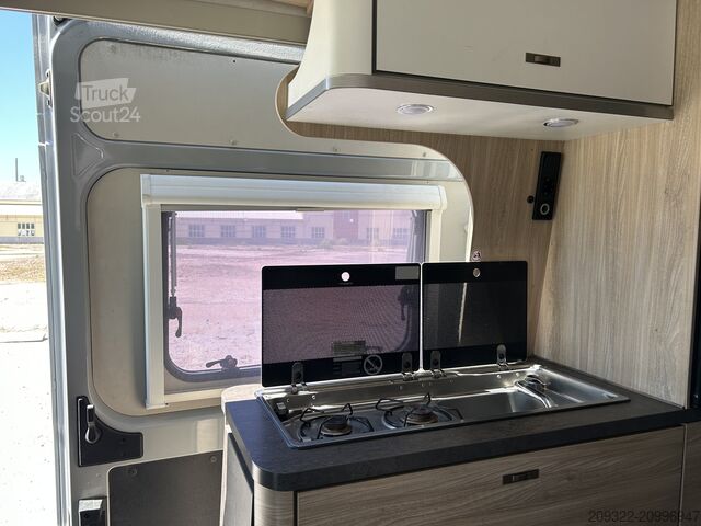 Caravan/camper Fiat Weinsberg Carabus 600 K | 4 posti letto | Completamente attrezzato