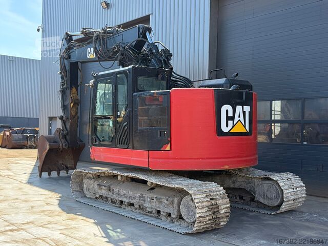 Koparka gąsienicowa Caterpillar 325 F LCR