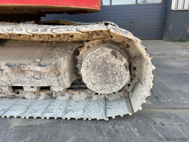 Koparka gąsienicowa Caterpillar 325 F LCR