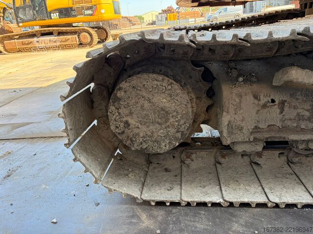 Koparka gąsienicowa Caterpillar 325 F LCR