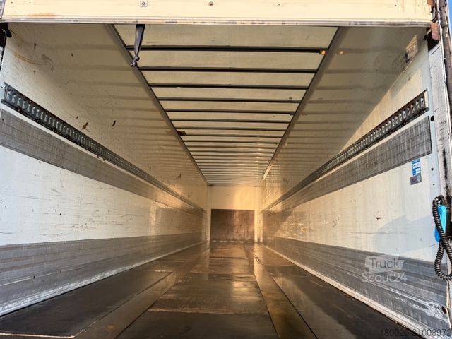 Semi-remorque fourgon FLIEGL SZS300