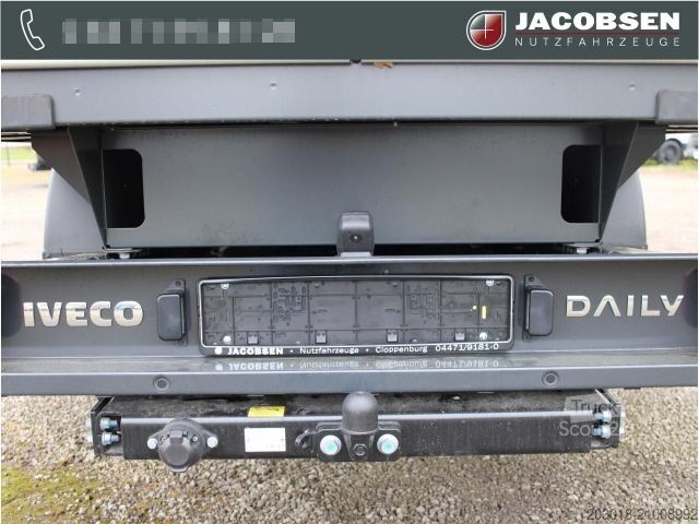 Pick-up bestelwagen IVECO Daily 35S18A8P Luftf / DoKa / RFK / AHK / Klima