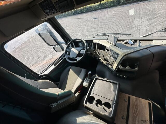 ван-камион за превоз на автомобили Volvo FM 420 6X2 OPRIJWAGEN/MACHINE TRANSPORTER/PLATEAU/
