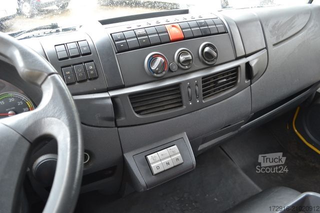 Fourgon tôlé IVECO M752 ML75E16/P Koffer Ladebordwand 123tkm 1. Hd.