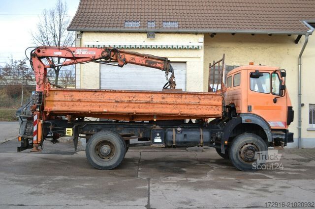 Autre MERCEDES-BENZ 1824 AK Kipper Kran Allrad 4x4  191tkm Standheiz