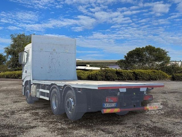 Tovornjak za prevoz hlodovine IVECO AS260X48 Y/PS